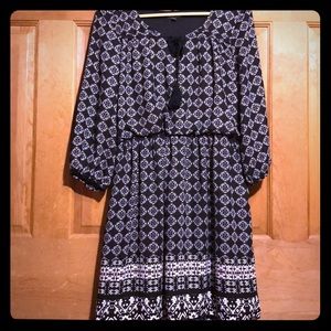 Juniors’ patterned Lily Rose dress